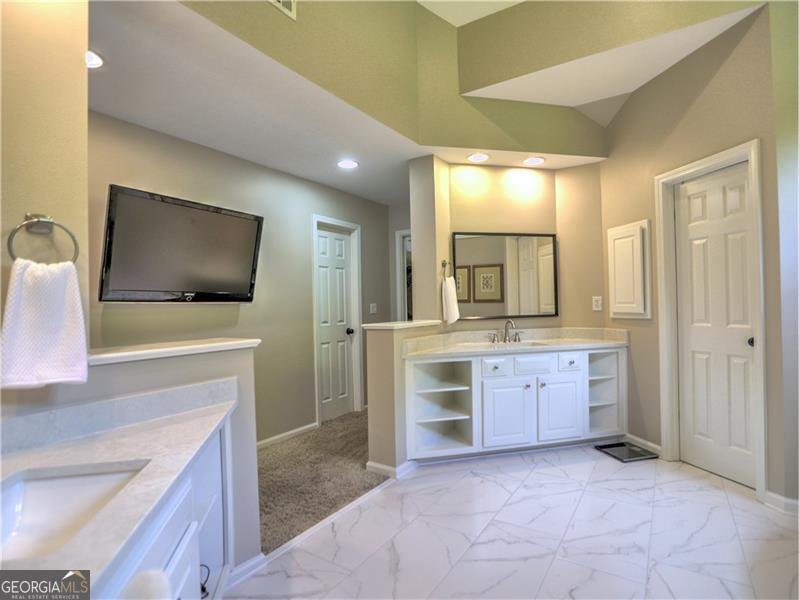 658 VININGS ESTATES Drive Mableton - 18