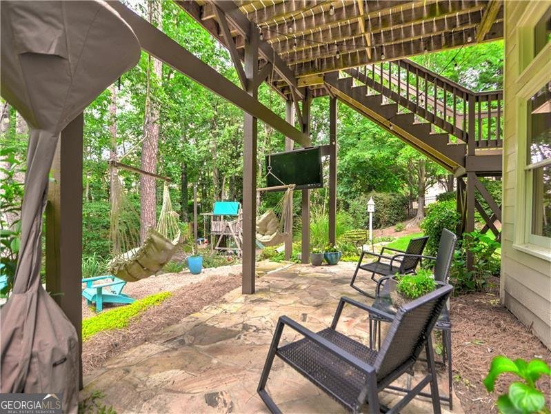 658 VININGS ESTATES Drive Mableton - 2