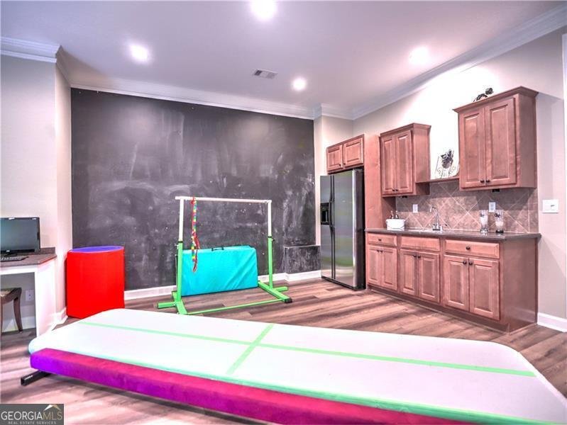 658 VININGS ESTATES Drive Mableton - 32