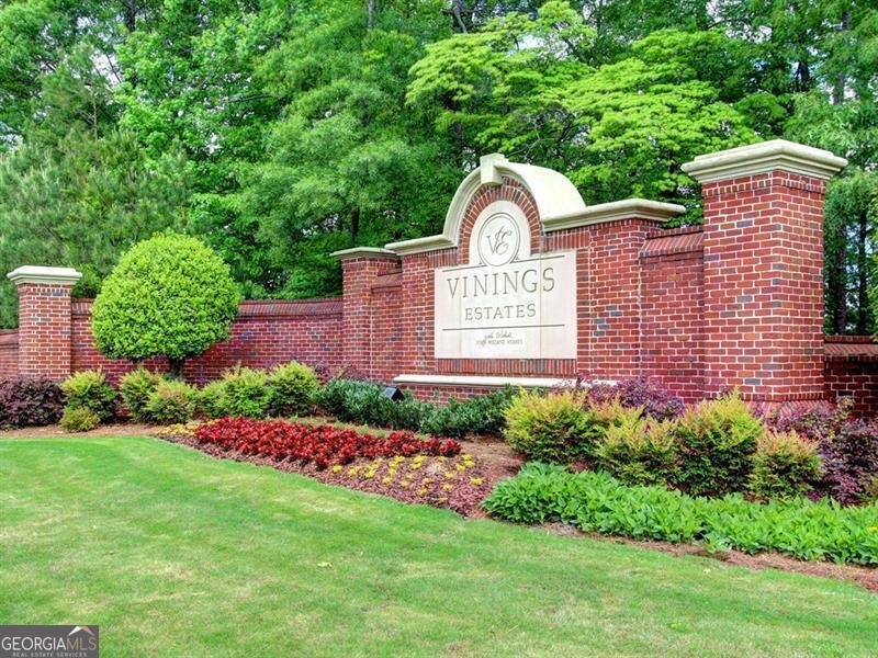658 VININGS ESTATES Drive Mableton - 49