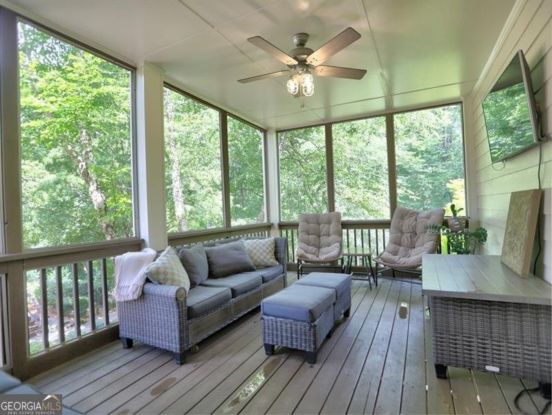658 VININGS ESTATES Drive Mableton - 9