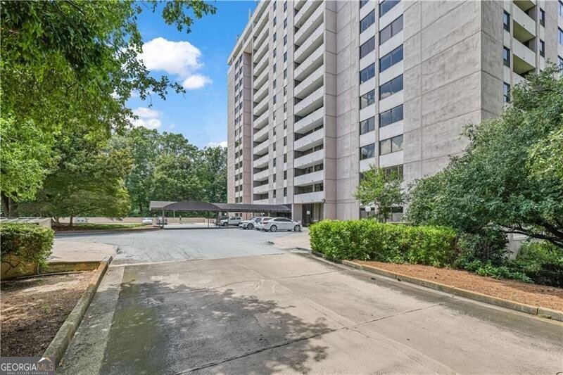 3530 Piedmont Road Atlanta - 1