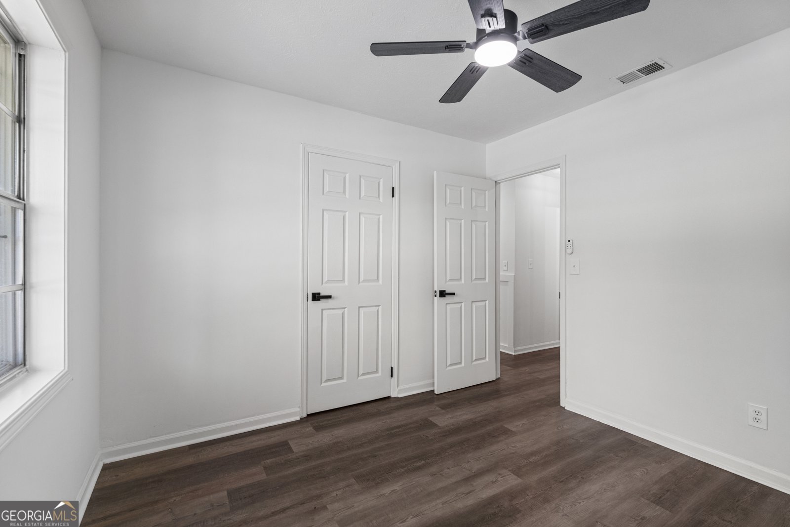 2800 Vultee Drive Columbus - 14