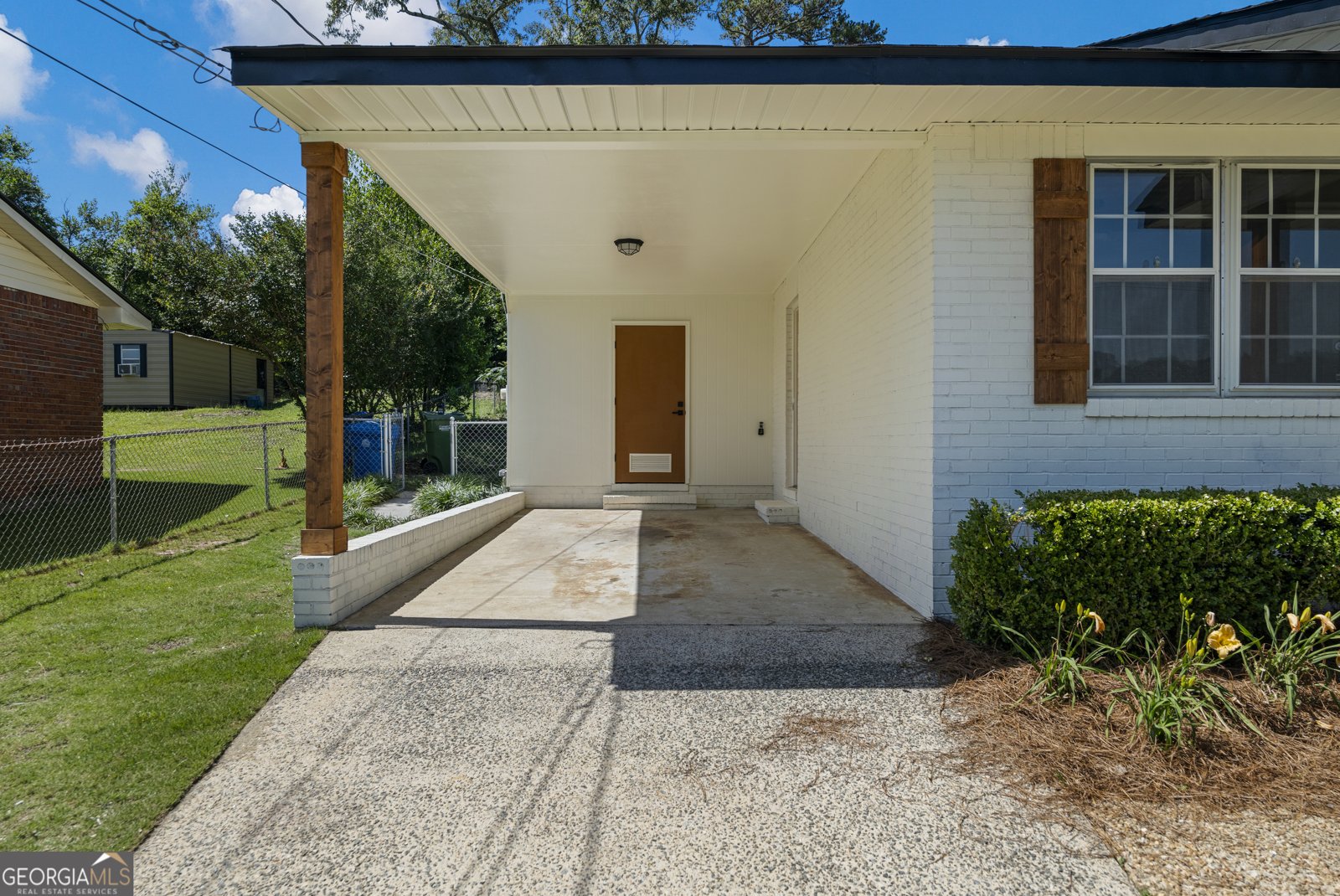 2800 Vultee Drive Columbus - 25