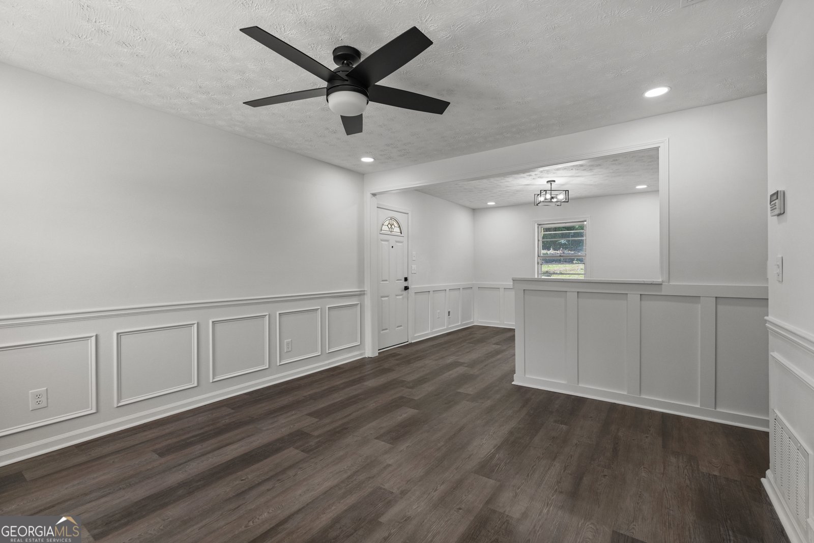 2800 Vultee Drive Columbus - 4