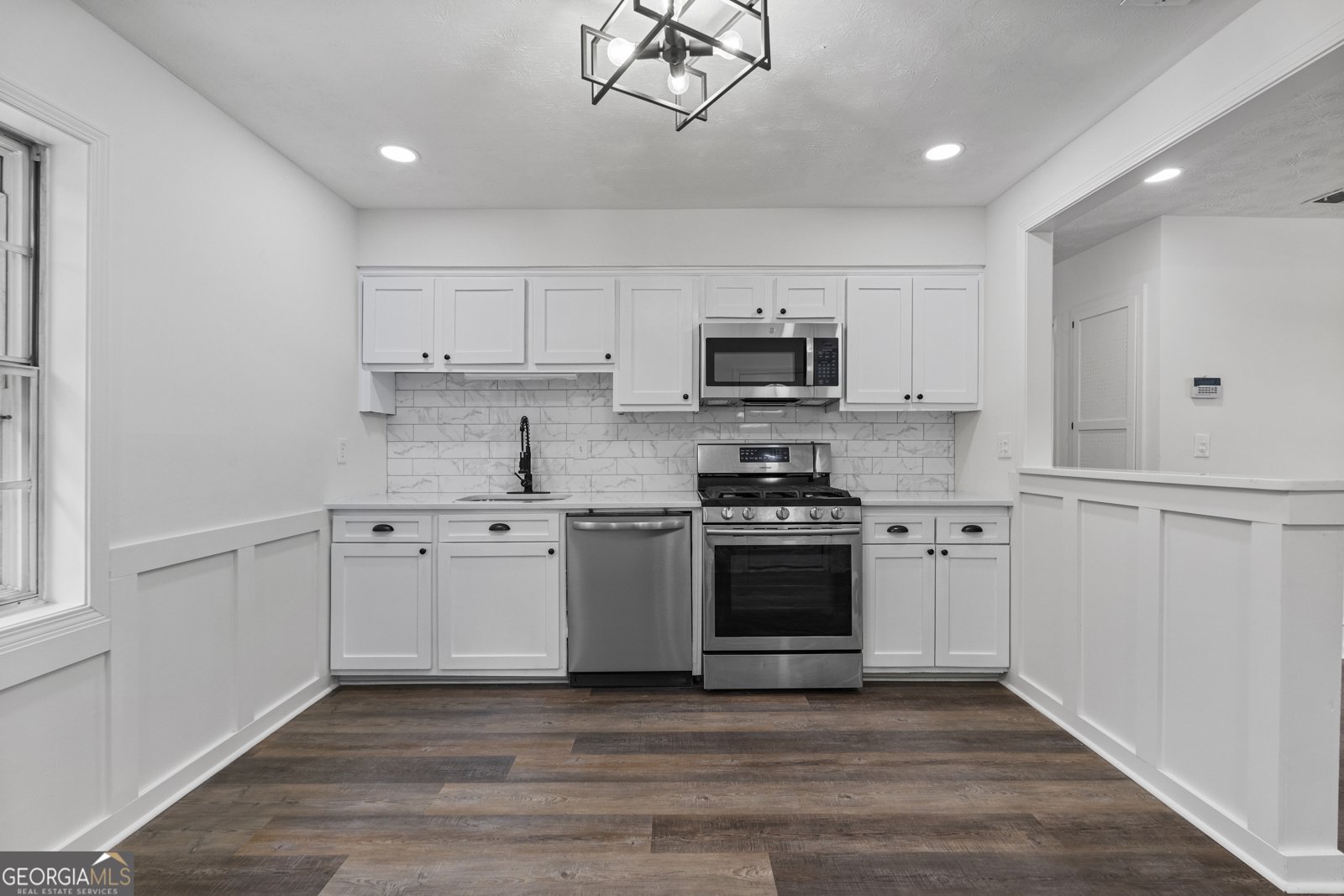2800 Vultee Drive Columbus - 7