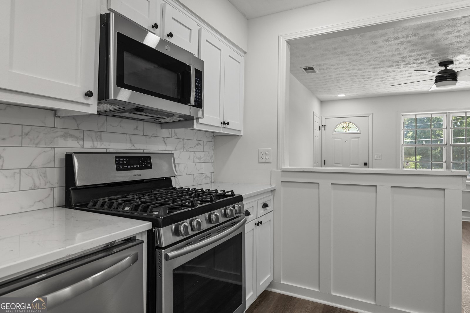 2800 Vultee Drive Columbus - 9