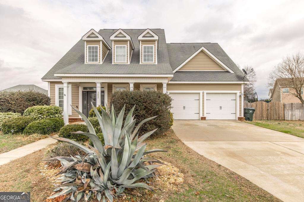 302 Meyers Lake Drive Warner Robins - 1