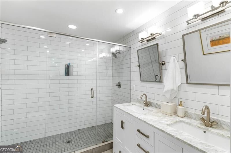 1090 Shepherds Lane Atlanta - 17