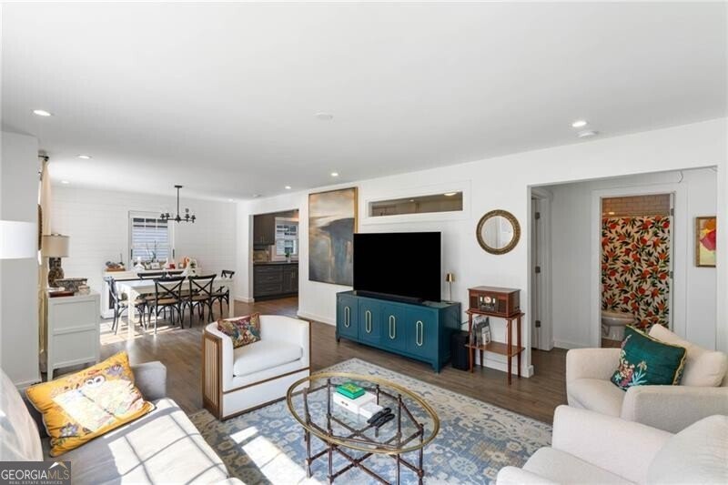 1090 Shepherds Lane Atlanta - 3
