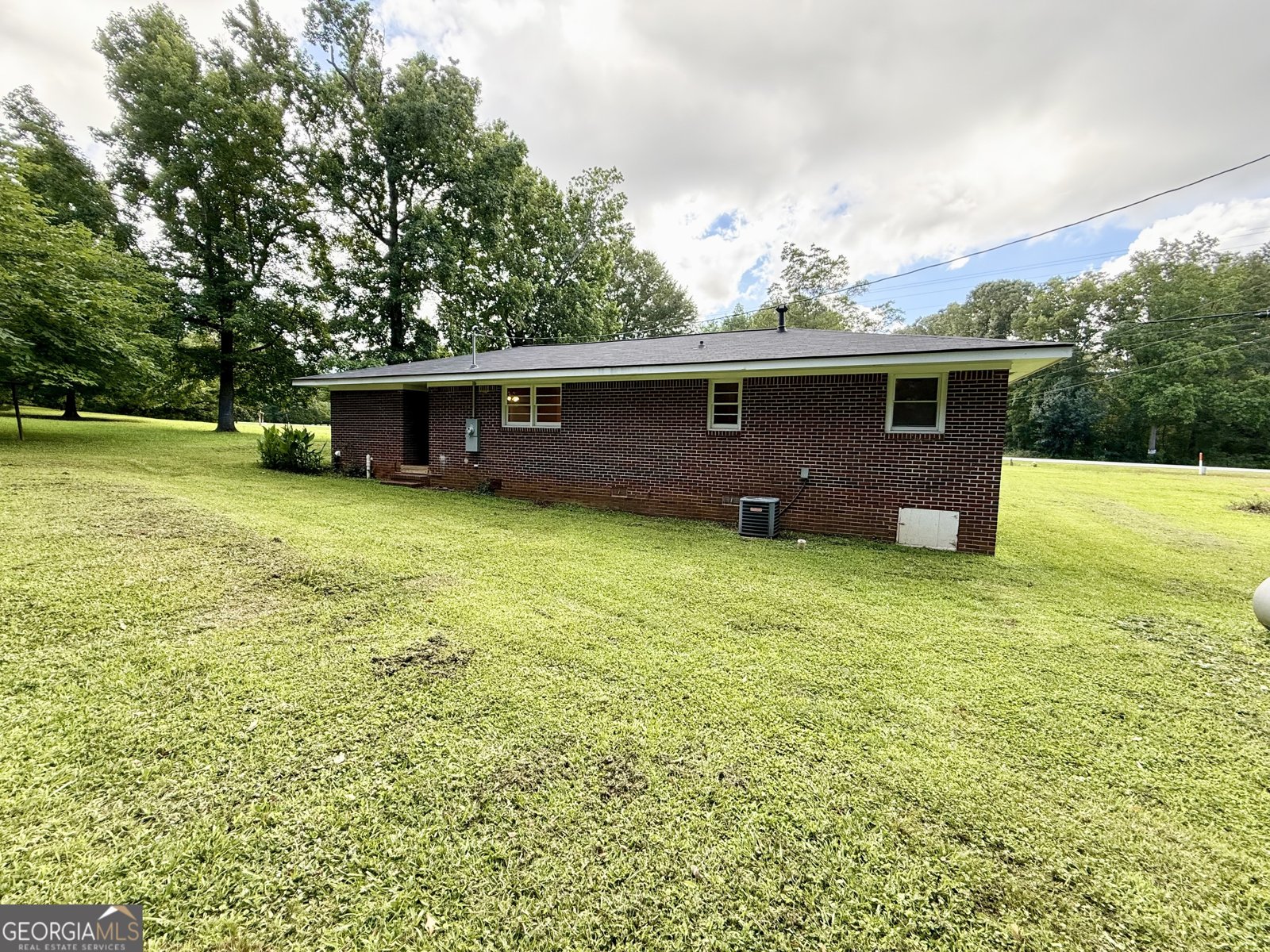 882 Campbell Road Covington - 32