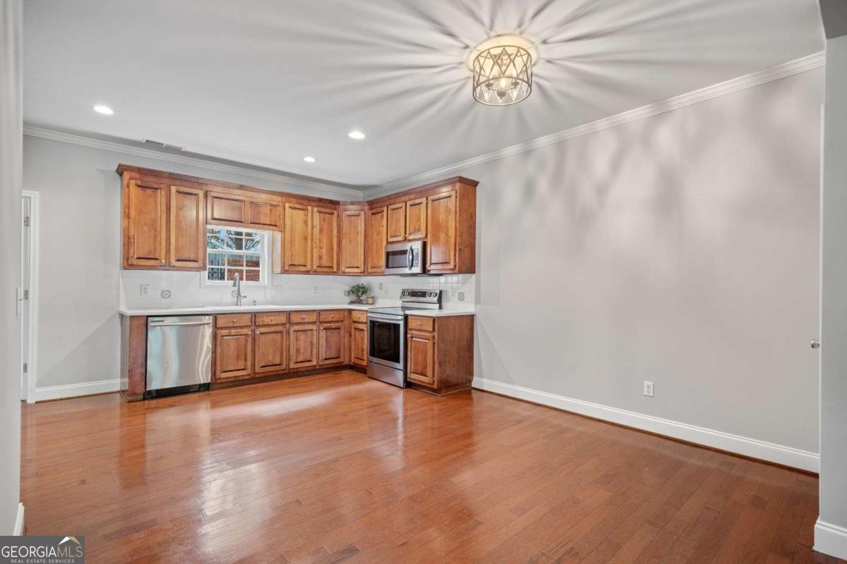 618 Manor Way Cartersville - 7