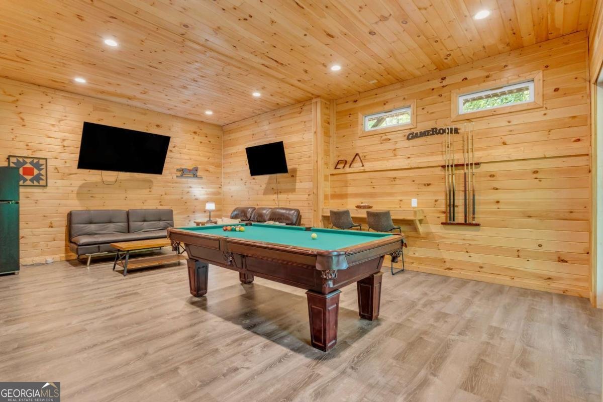 417 Hickory Ridge Drive Cleveland - 33