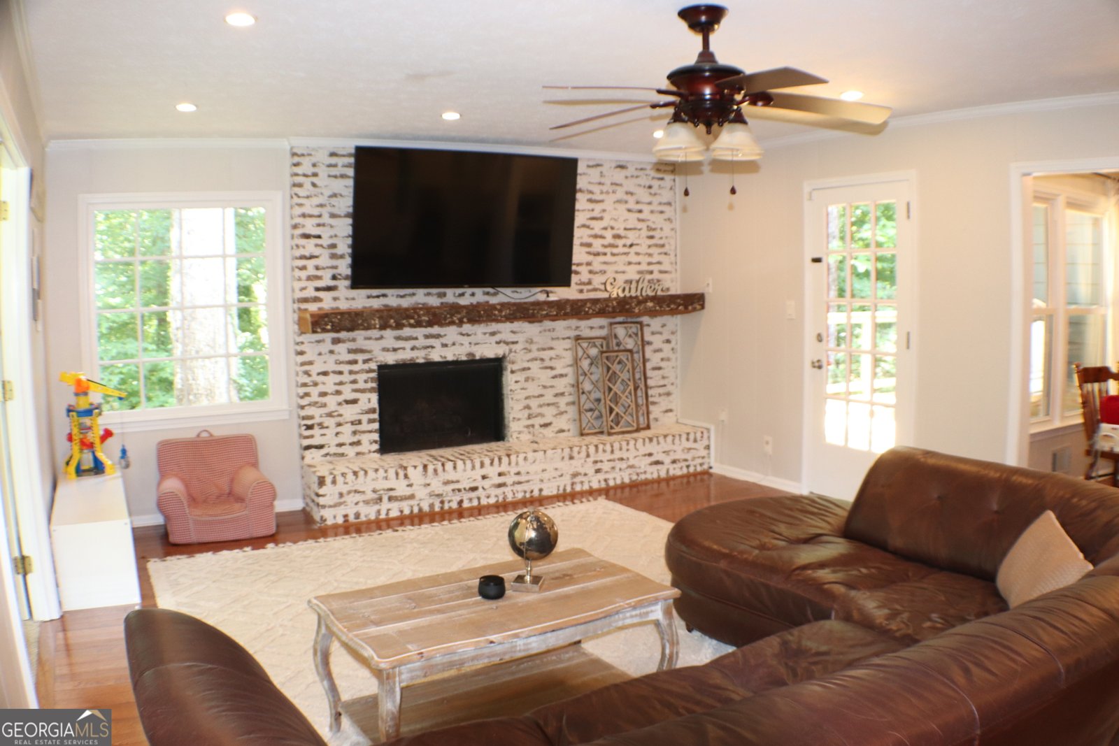 1310 Larkview Drive Lilburn - 13
