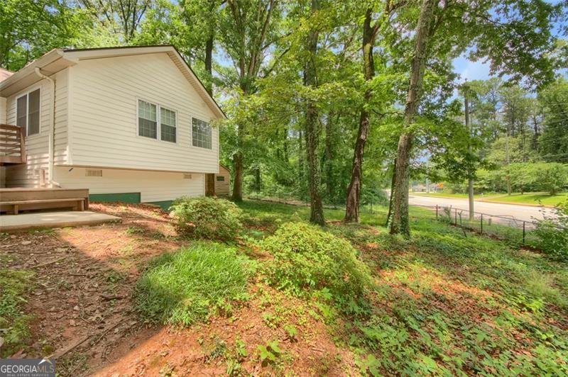 3196 WINDFIELD Circle Tucker - 26