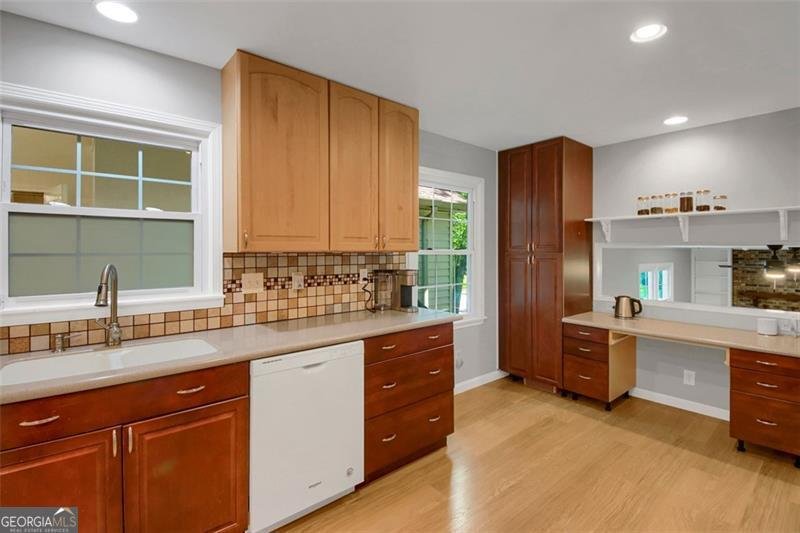 3196 WINDFIELD Circle Tucker - 8
