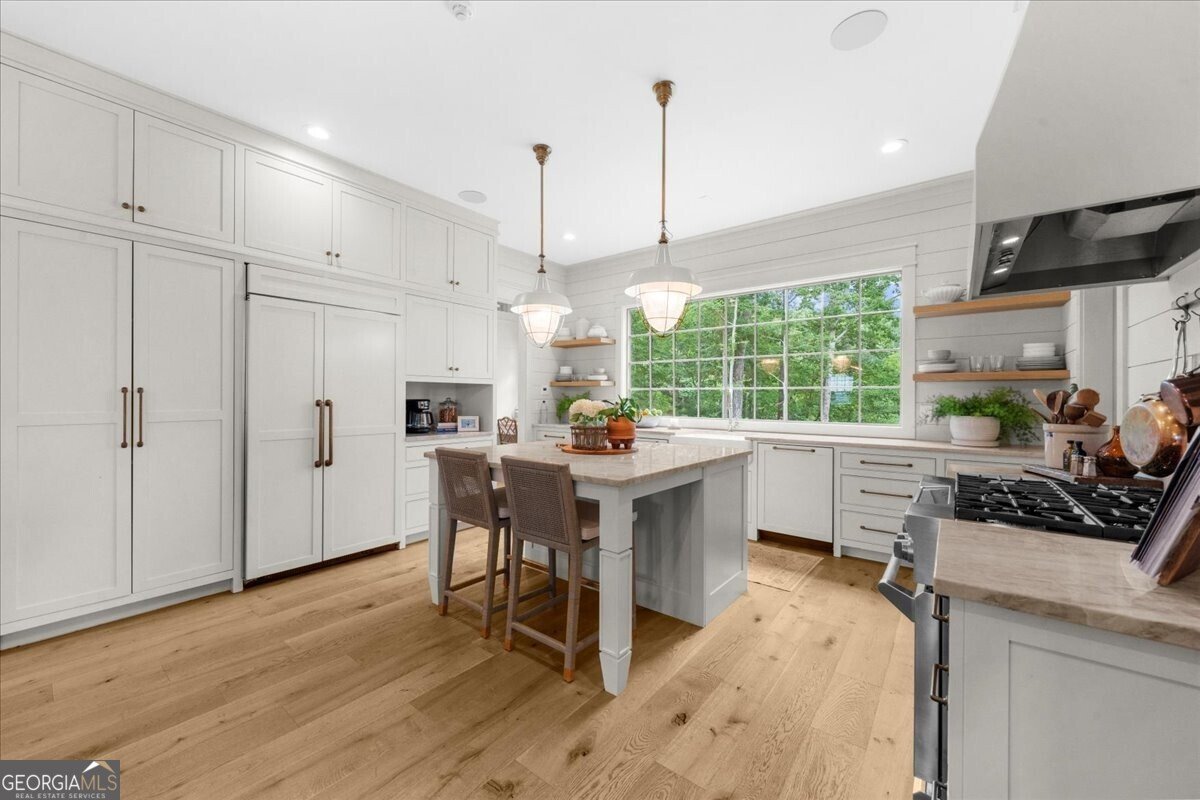 218 Lake Pointe Drive Gainesville - 24