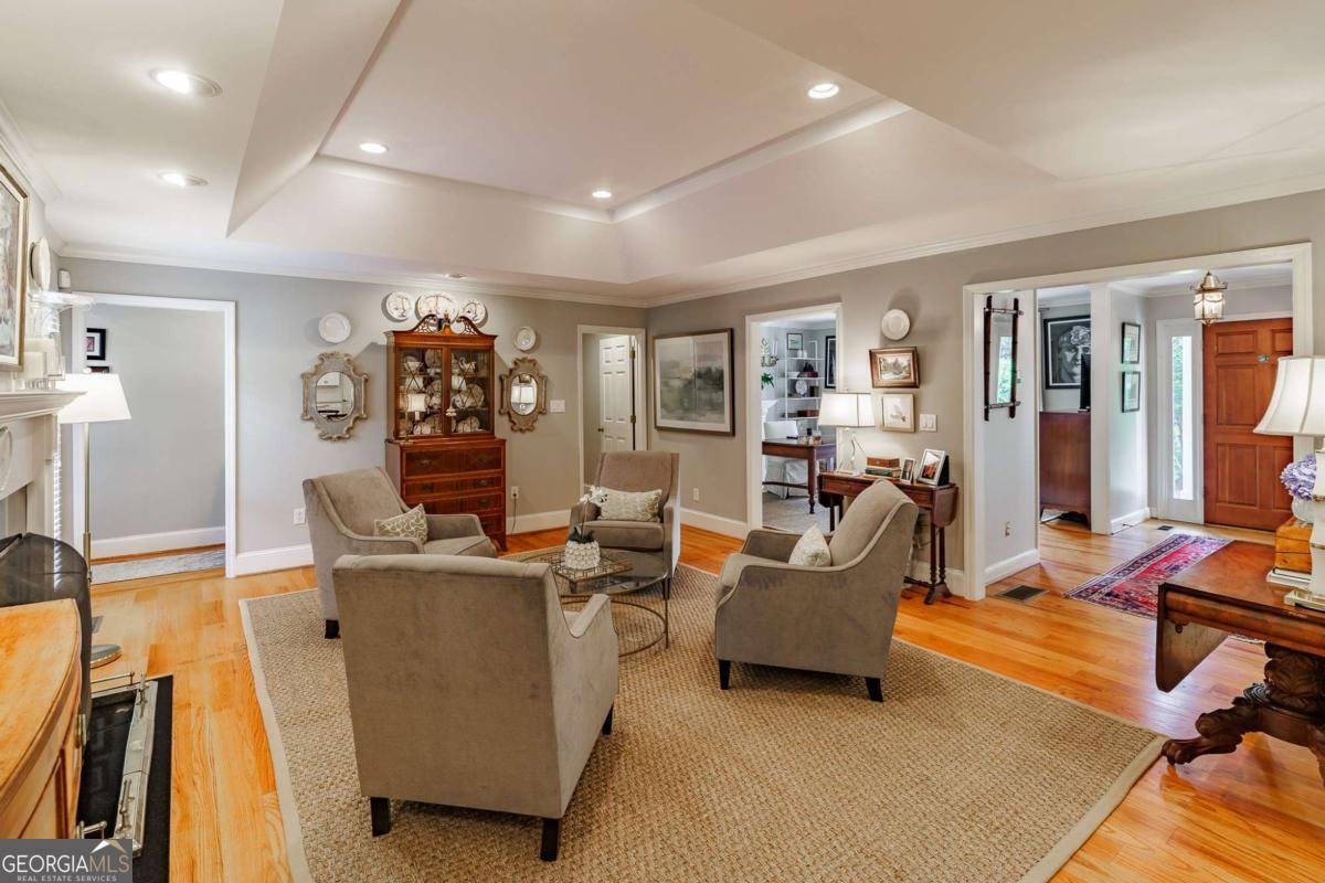 1060 Woodhollow Lane Athens - 23