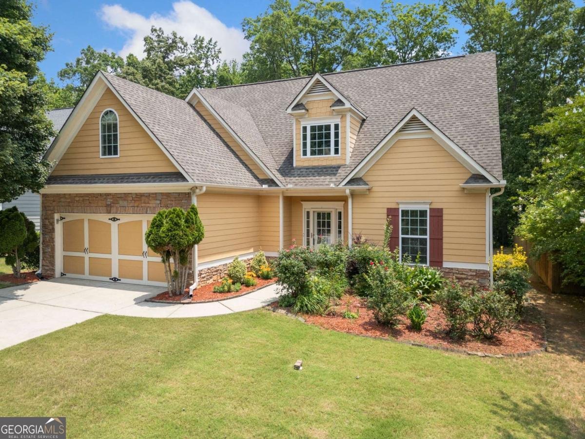 9996 Village South Drive Douglasville - 1