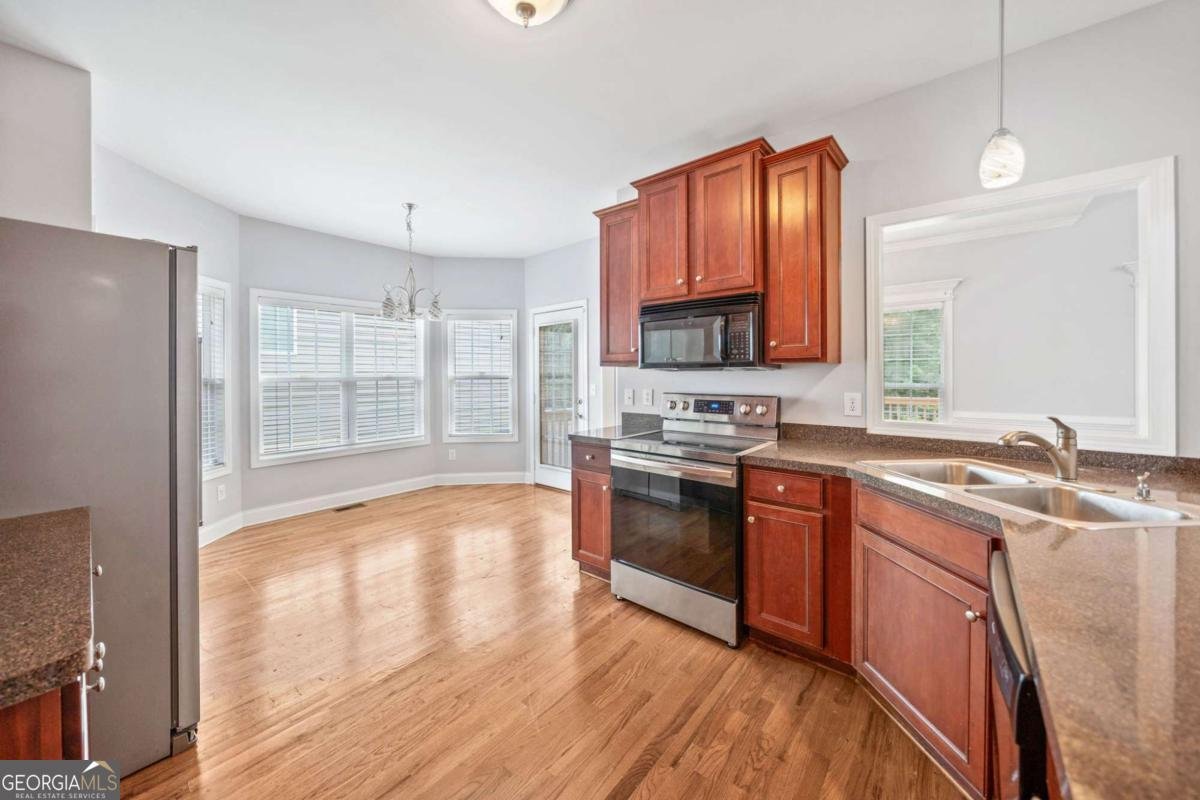 9996 Village South Drive Douglasville - 14