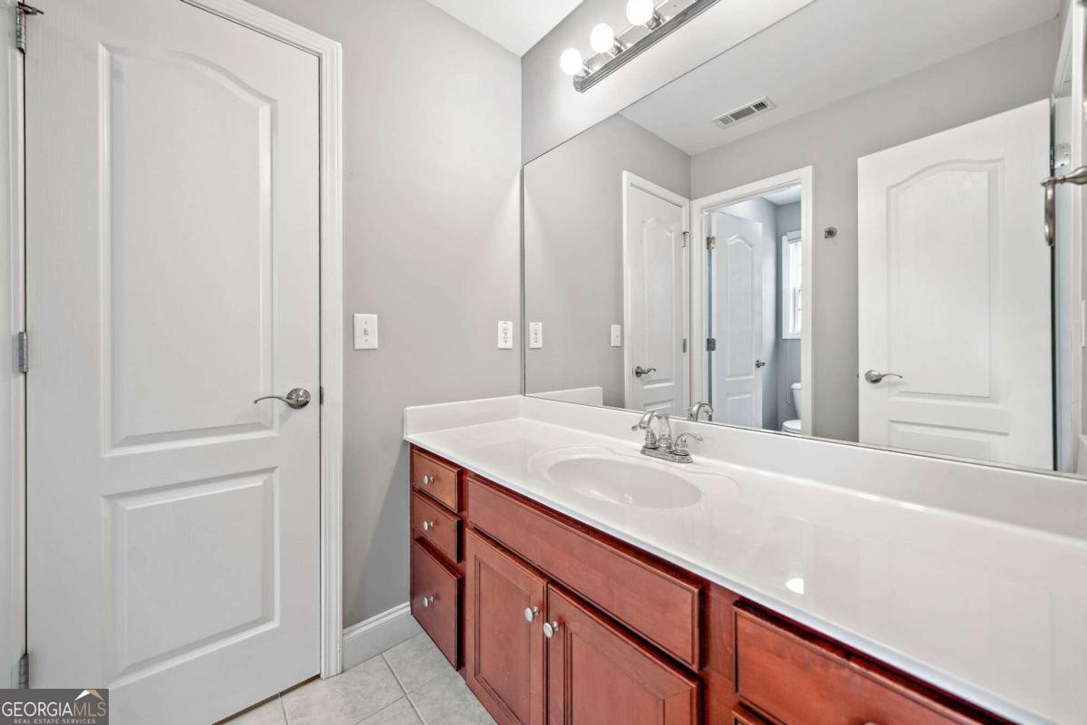 9996 Village South Drive Douglasville - 21