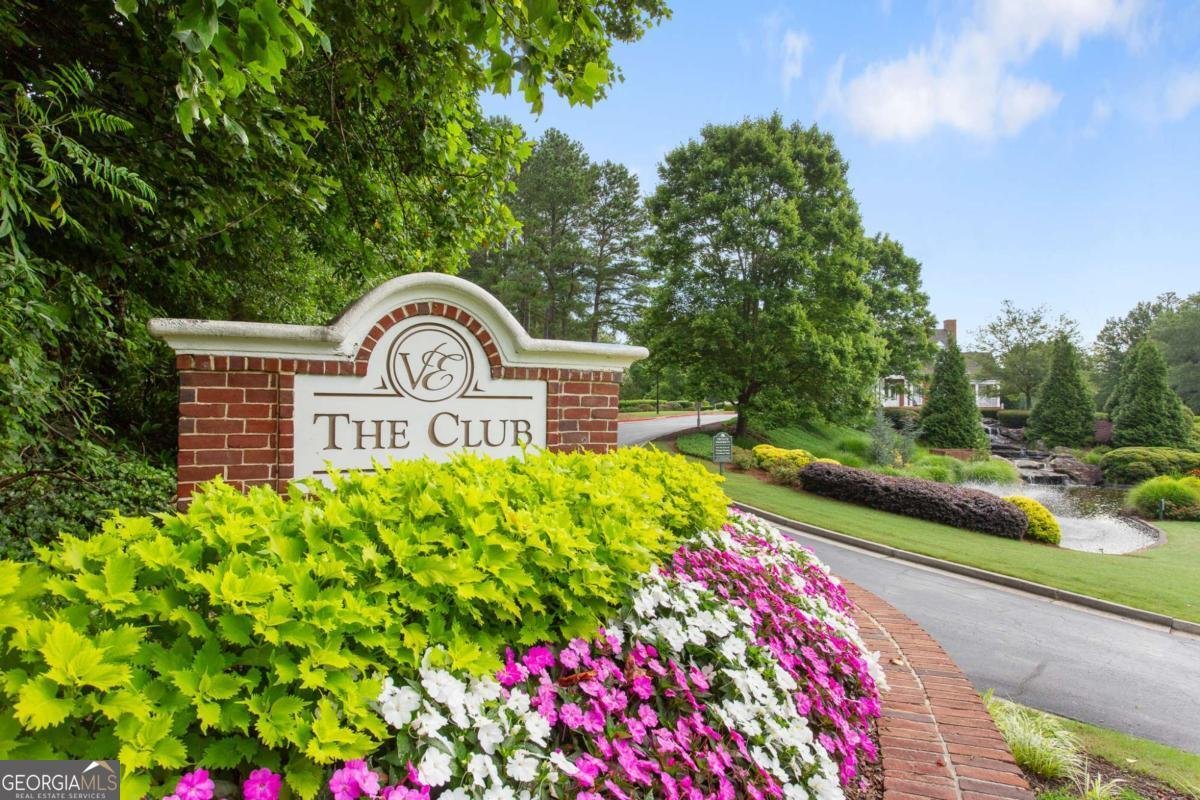 5007 Highland Oaks Court Smyrna - 39
