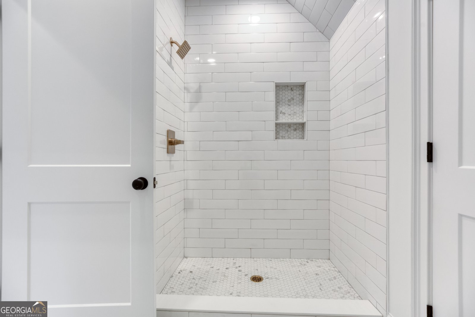 410 Iroquois Court Covington - 41