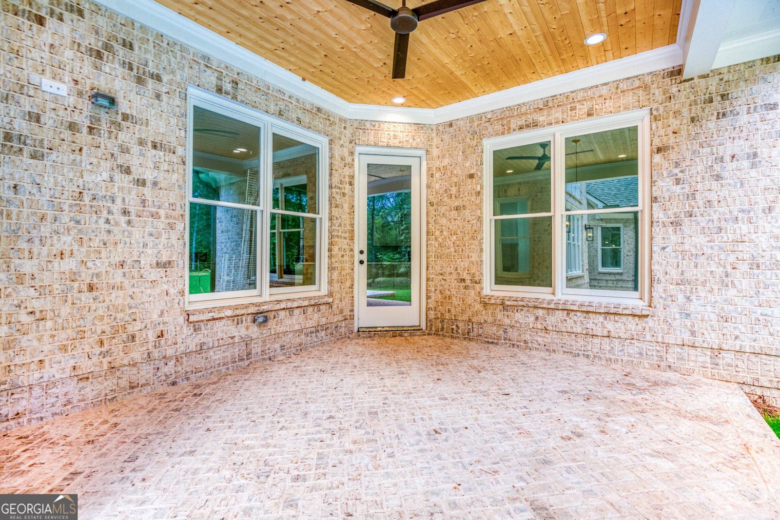 410 Iroquois Court Covington - 9