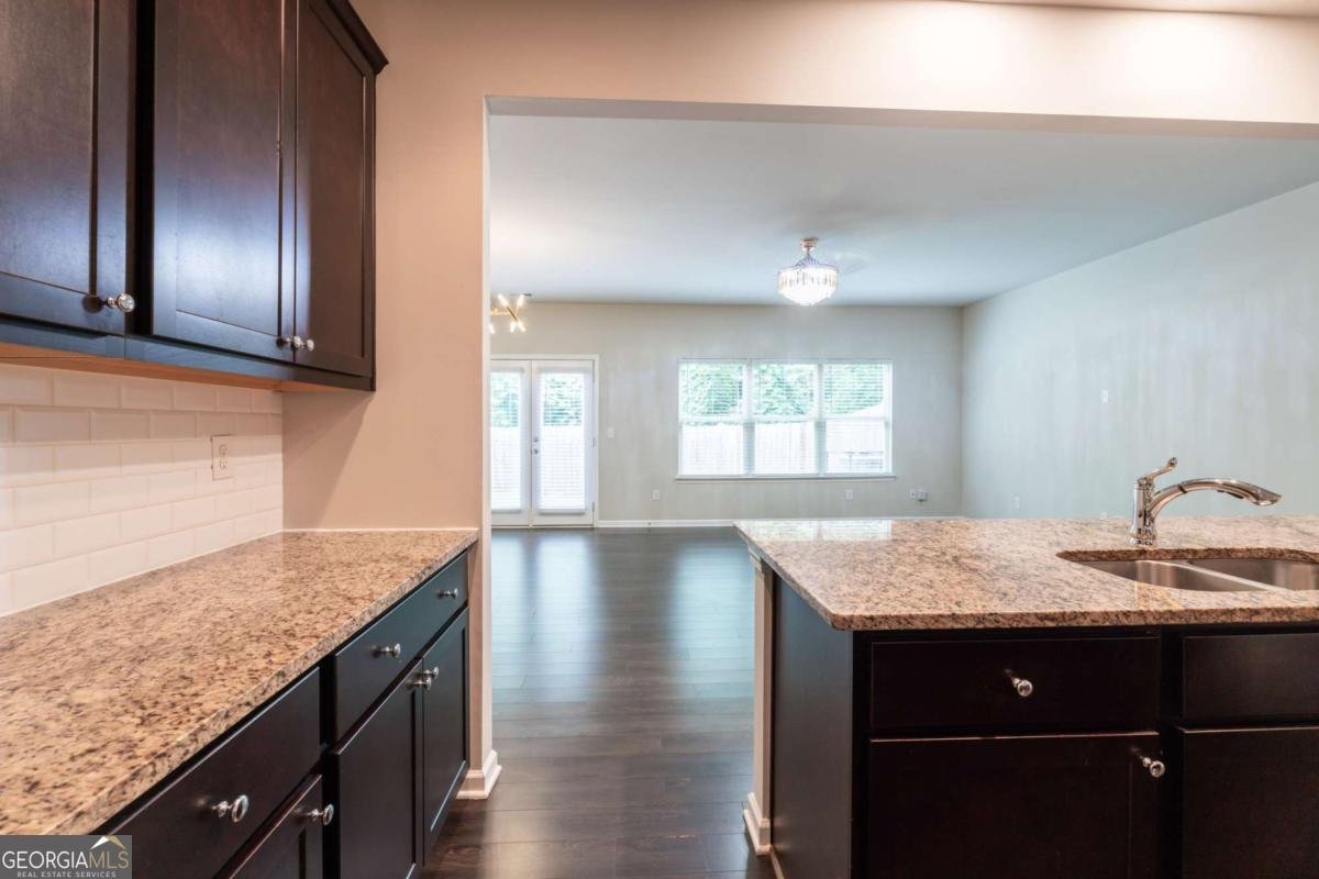 382 MULBERRY Row Atlanta - 7
