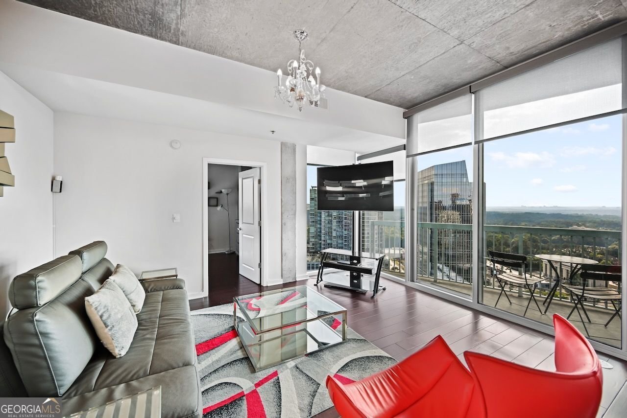 3324 Peachtree Road Atlanta - 25