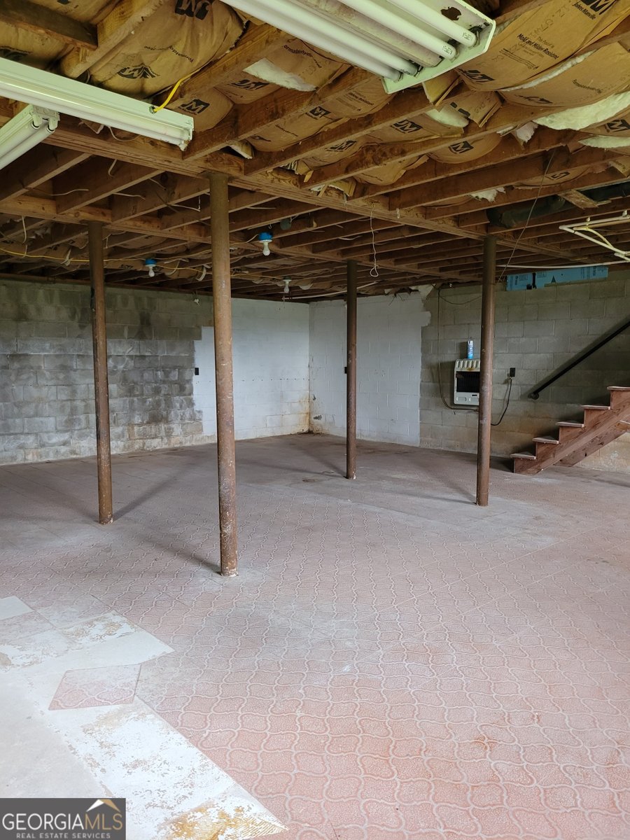 919 Leatherford Road Cleveland - 11
