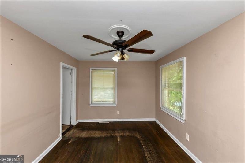 2702 ROLLINGWOOD Lane Atlanta - 18