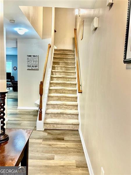 2691 POINTCREST Way Grayson - 2