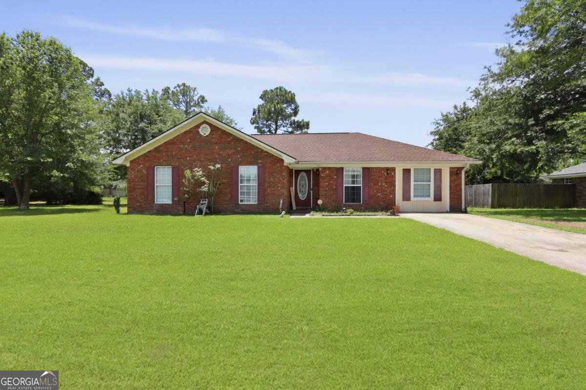 1267 Louise Lane Hinesville - 1