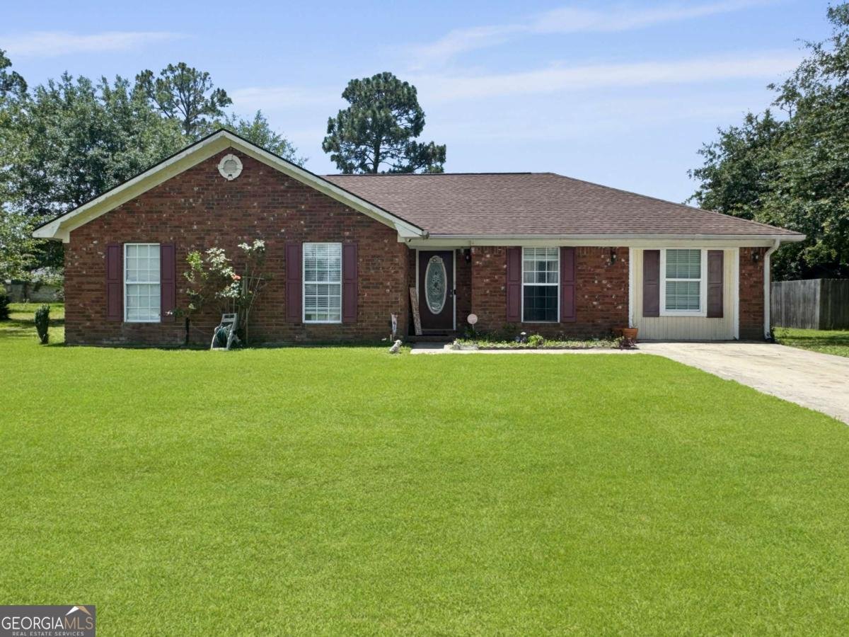 1267 Louise Lane Hinesville - 2