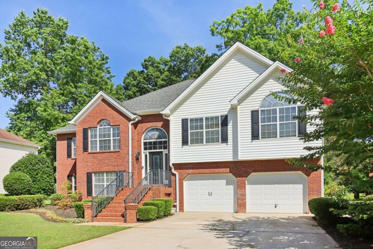 4046 Water Hole Court Douglasville - 1