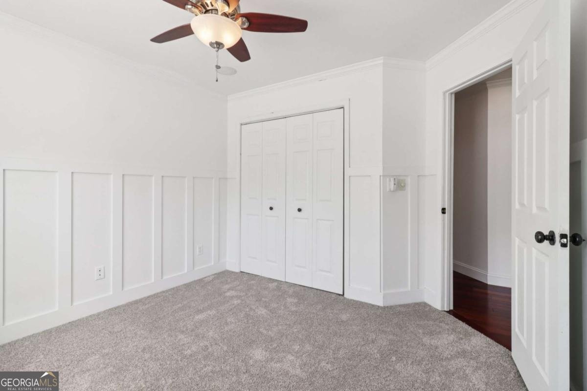 4046 Water Hole Court Douglasville - 40