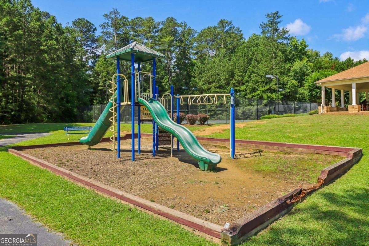 4046 Water Hole Court Douglasville - 73