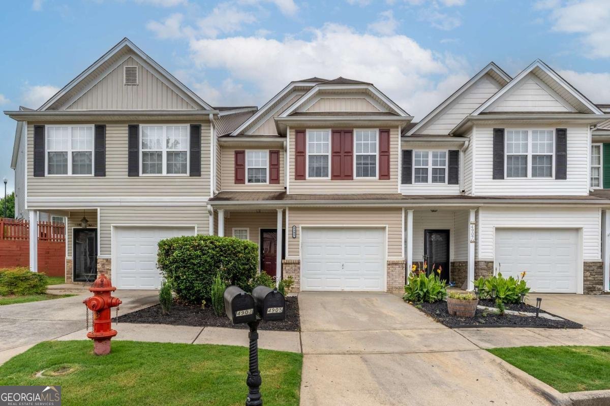 4905 VIREO Drive Flowery Branch - 1