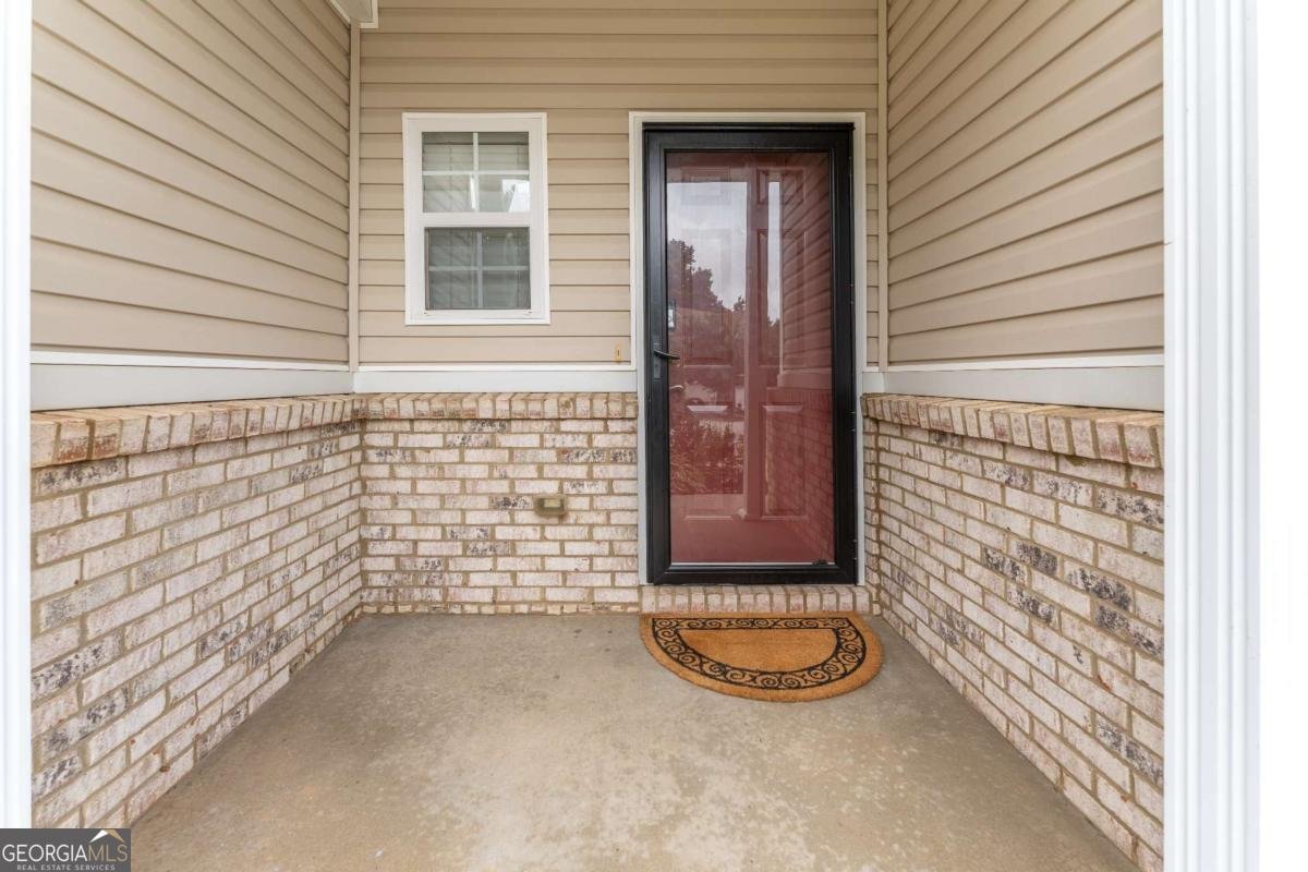 4905 VIREO Drive Flowery Branch - 4