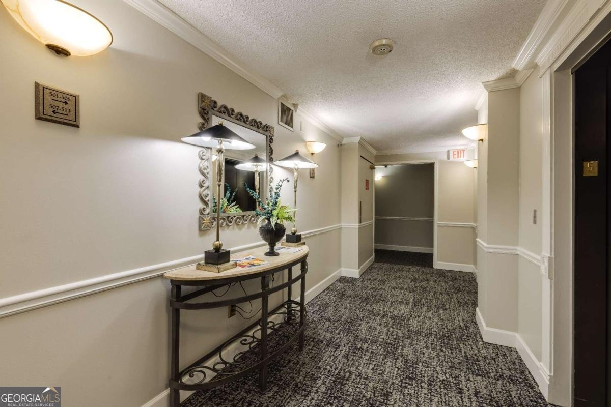 795 Hammond Drive Sandy Springs - 16