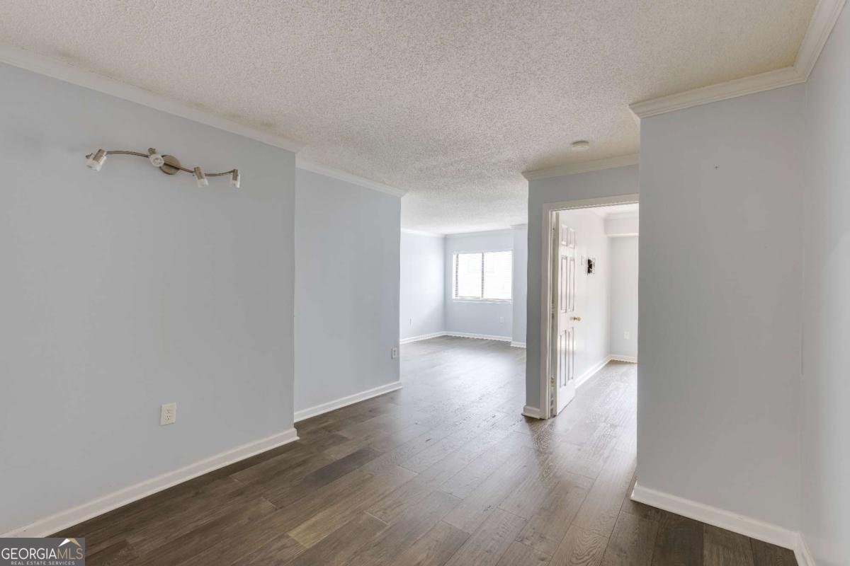 795 Hammond Drive Sandy Springs - 5