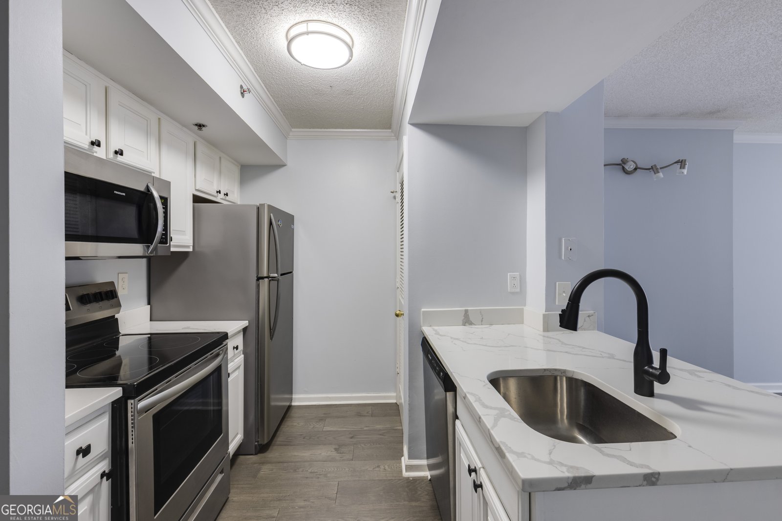 795 Hammond Drive Sandy Springs - 6