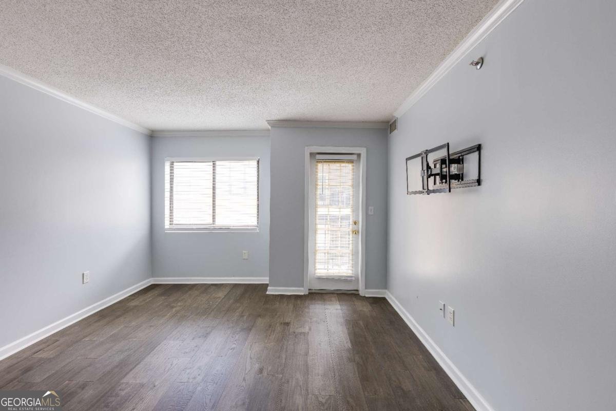 795 Hammond Drive Sandy Springs - 9