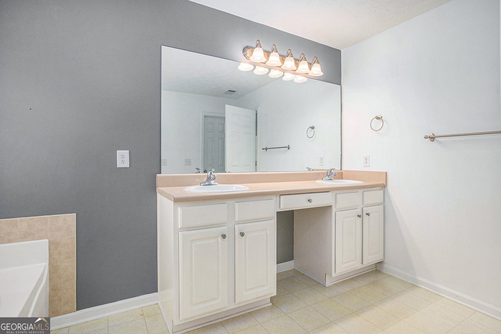 673 Country Grove Lane Auburn - 5