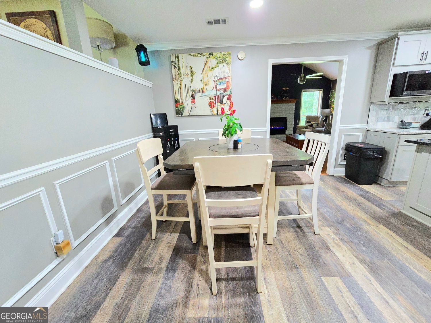4086 Rex Road Rex - 44