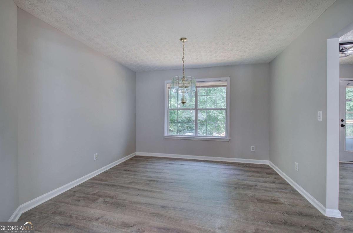 121 Paradise Circle Douglasville - 12
