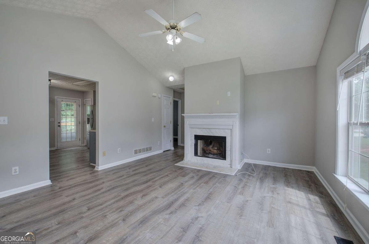 121 Paradise Circle Douglasville - 6