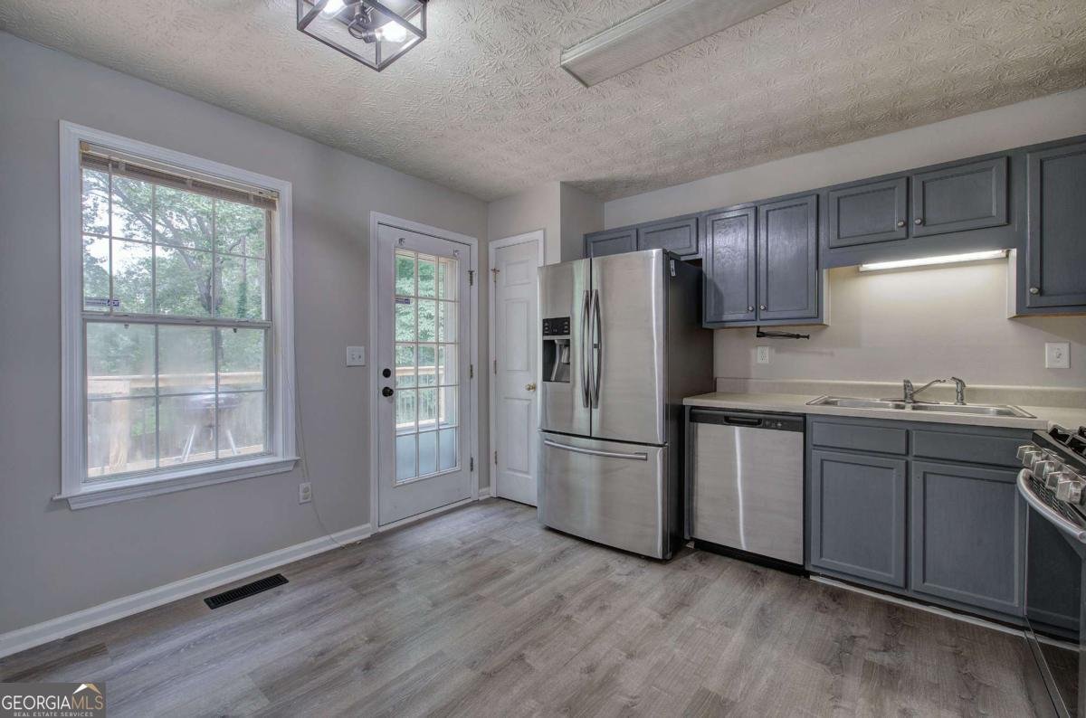 121 Paradise Circle Douglasville - 8