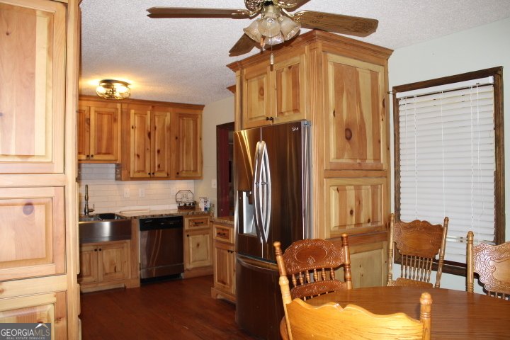 1571 Highway 341 Barnesville - 21